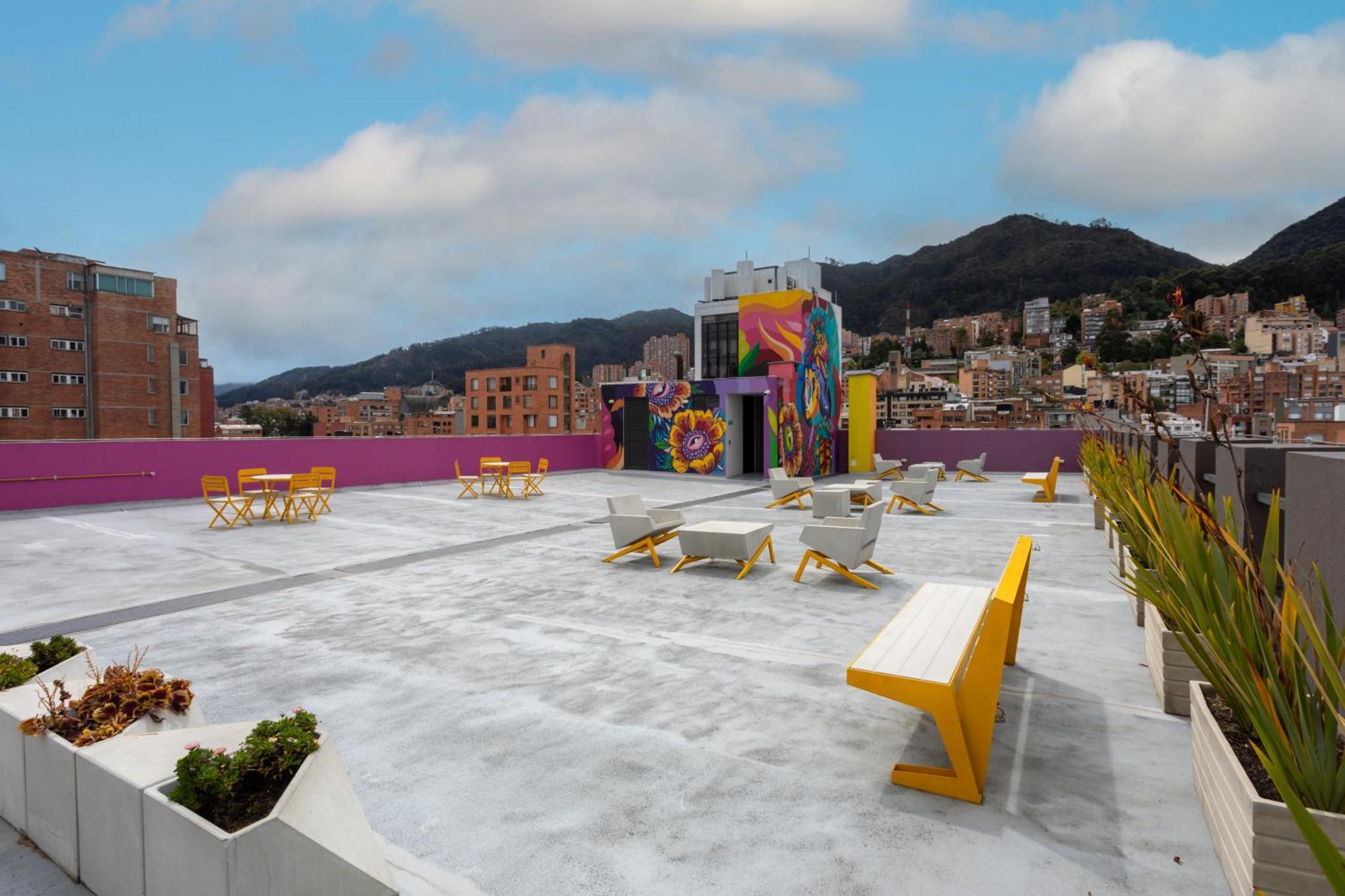 Aparthotel Casa Campus Ivin Chapinero Bogotá Zewnętrze zdjęcie